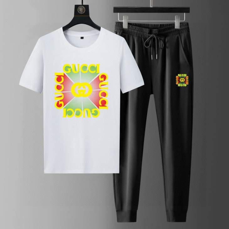 Picture of Gucci Shirt Pant Suits _SKUGucciM-5XL13xr0822196